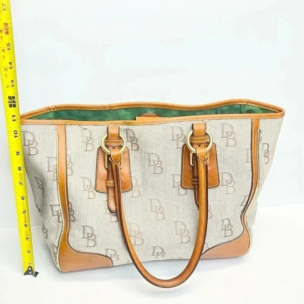 Dooney & Bourke Cream and Tan Shoulder Bag - Picture 9 of 11